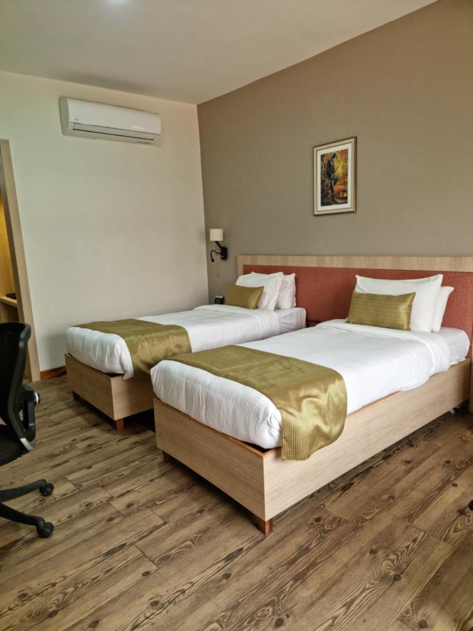 Hotel Nirvana By Luxury International Paklihwa Buitenkant foto